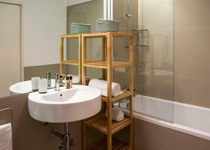 Principe Real Apartment